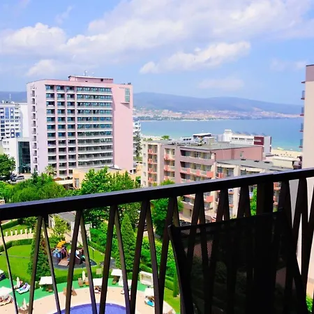 роял барсело - Royal Sea View Sunny * ساني بيتش